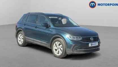 Used VW Tiguan Life 150 HP (110 kW) 2023 Blue SUV