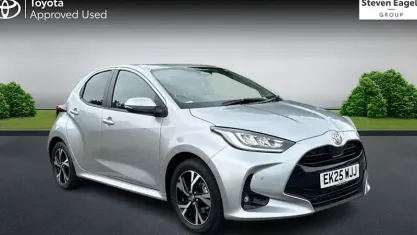 Used Toyota Yaris Design 116 HP (85 kW) 2025 Silver Hatchback