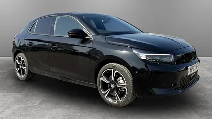 Usado Vauxhall Corsa Ultimate 131 HP (96 kW) 2024 Citadino