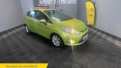 Used Ford Fiesta Zetec 97 HP (71 kW) 2012 Hatchback
