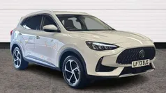 White Used 2023 MG HS Trophy SUV | £16,390 (Fair price)