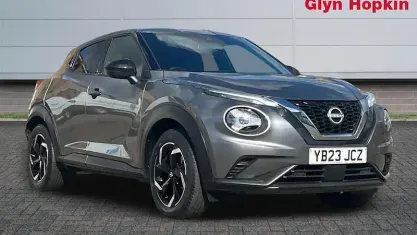 Used Nissan Juke N-Connecta 114 HP (83 kW) 2023 Grey SUV