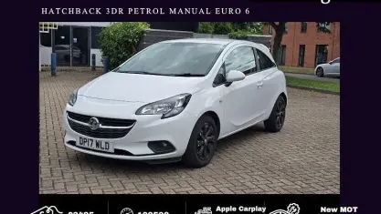 Used Vauxhall Corsa Design Edition 75 HP (55 kW) 2017 White Hatchback