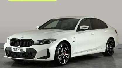 Used BMW 330e M Sport 292 HP (214 kW) 2023 White Sedan