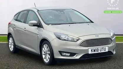 Used Ford Focus Titanium 125 HP (91 kW) 2017 Silver Hatchback