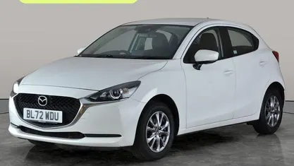 Used Mazda 2 90 HP (66 kW) 2022 White Hatchback