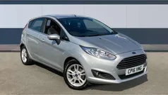 Silver Used 2016 Ford Fiesta Zetec Hatchback | £6,215 (Fair price)