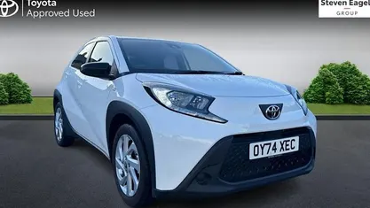 Used Toyota Aygo X PURE 72 HP (52 kW) 2025 SUV