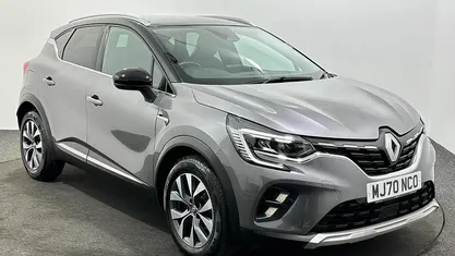 Used 2020 Renault Captur Version S SUV | £10,254 (Fair price)