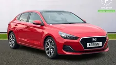 Red Used 2019 Hyundai i30 Premium SE Hatchback | £11,699 (Fair price)