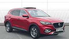 Red Used 2022 MG HS Exclusive SUV | £17,584 (Fair price)