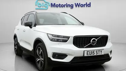 Used Volvo XC40 R-Design 197 HP (144 kW) 2021 White SUV