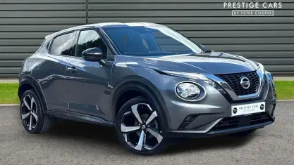 Used Nissan Juke Tekna 114 HP (83 kW) 2022 Grey SUV