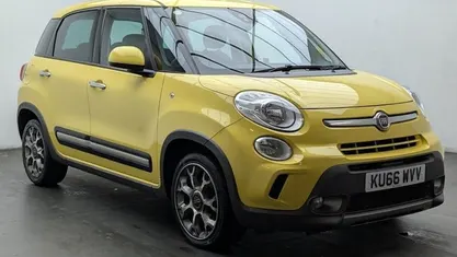 Yellow Used 2016 Fiat 500L Trekking MPV | £5,850 (Fair price)