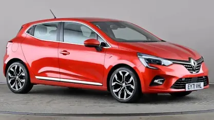 Usado Renault Clio V Version S 90 CV (66 kW) 2021 Rojo Utilitario