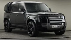 Used 2025 Land Rover Defender SE Dynamic SUV | £60,000 (Fair price)