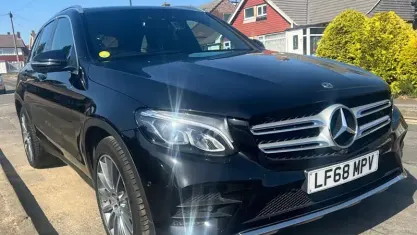Used Mercedes GLC250 AMG Line Premium 204 HP (150 kW) 2018 Black Estate