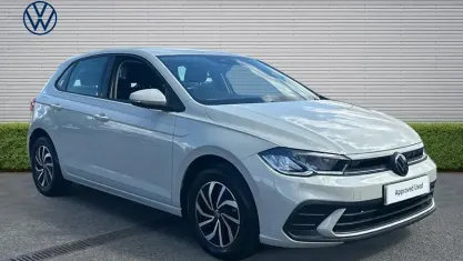 Used VW Polo Life 95 HP (69 kW) 2024 Grey Hatchback