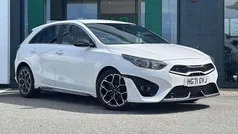 White Used 2022 Kia Ceed GT-Line Hatchback | £16,500 (Fair price)