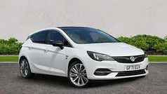 White Used 2021 Vauxhall Astra Edition Hatchback | £11,495 (Fair price)
