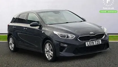 Grey Used 2019 Kia Ceed Silver Hatchback | £8,999 (Fair price)