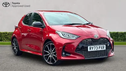 Used Toyota Yaris Sport 116 HP (85 kW) 2023 Scarlet flare Hatchback