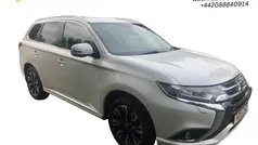 White Used 2016 Mitsubishi Outlander P-HEV Estate | £9,388 (Fair price)