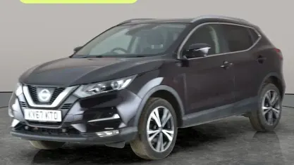 Begagnad Nissan Qashqai N-Connecta 131 HK (96 kW) 2017 Svart SUV