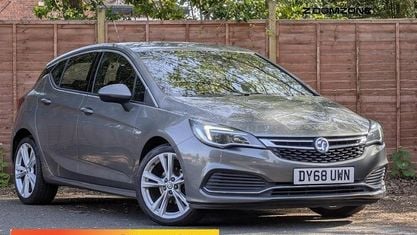 Używany Vauxhall Astra SRi 150 KM (110 kW) 2019 Hatchback