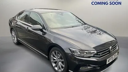 Used 2020 VW Passat R-line Sedan | £16,350 (Fair price)