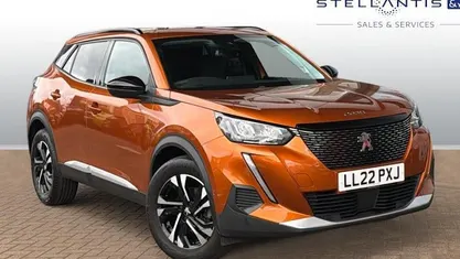 Used Peugeot 2008 Allure Premium 131 HP (96 kW) 2022 SUV