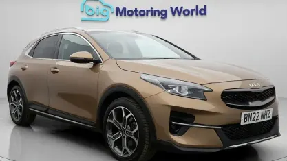 Używany Kia XCeed 160 KM (117 kW) 2022 Brązowy SUV