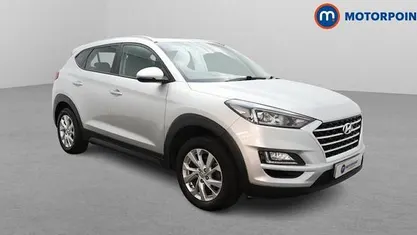Używany Hyundai Tucson SE 136 KM (100 kW) 2020 Srebrny SUV