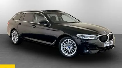 Used BMW 530e Comfort Edition 292 HP (214 kW) 2023 Black Estate