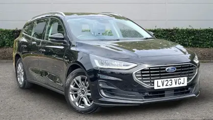 Used Ford Focus Titanium 125 HP (91 kW) 2023 Black Estate