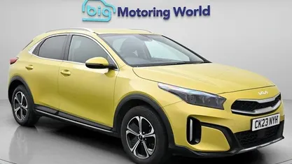 Used Kia XCeed 141 HP (103 kW) 2023 Yellow SUV