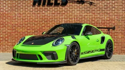 Used Porsche 911 GT3 500 HP (367 kW) 2019 Green Coupe