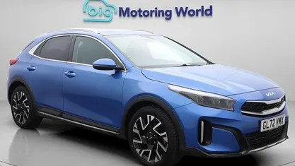 Second-hand Kia XCeed 160 CP (117 kW) 2023 Albastru SUV