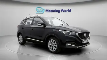 Used MG ZS Excite 111 HP (81 kW) 2019 Black SUV