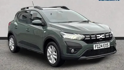 Used Dacia Sandero Expression 91 HP (66 kW) 2024 Special metallic dusty khaki Hatchback