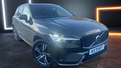 Used Volvo XC60 R-Design 250 HP (183 kW) 2021 SUV
