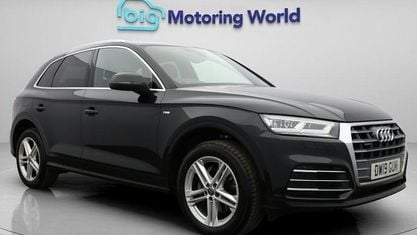 Używany Audi Q5 S-Line 245 KM (180 kW) 2019 Czarny SUV