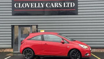 Red Used 2016 Vauxhall Corsa SRi Hatchback | £3,999 (Fair price)