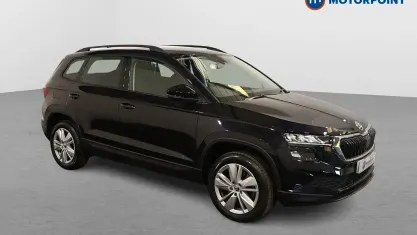Second-hand Skoda Karoq SE Drive 150 CP (110 kW) 2024 Negru SUV