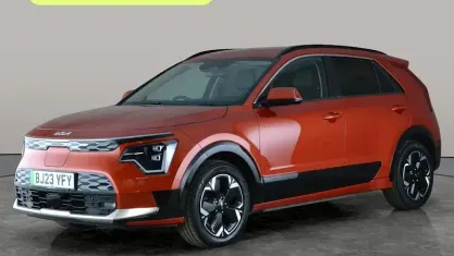 Used Kia e-Niro 150 kW (204 HP) 2023 Orange SUV