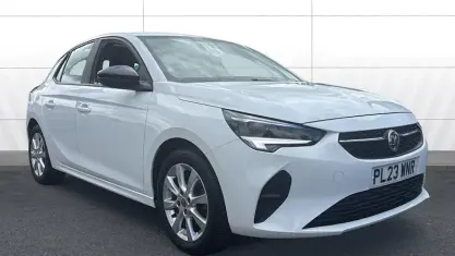Used Vauxhall Corsa Design Edition 75 HP (55 kW) 2023 White Hatchback