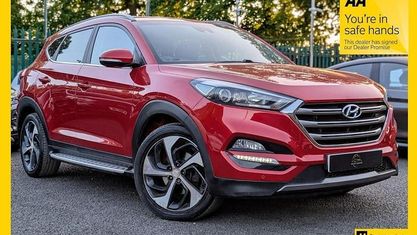 Gebraucht Hyundai Tucson Premium 185 PS (136 kW) 2015 Rot SUV