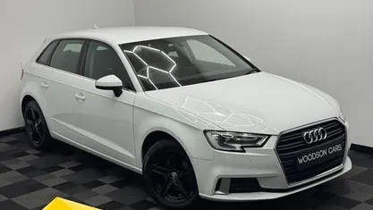 Used Audi A3 Sportback Sport 150 HP (110 kW) 2017 White Hatchback