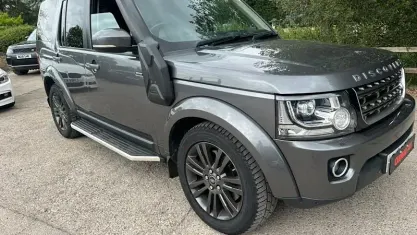 Used Land Rover Discovery 4 Graphite 256 HP (188 kW) 2016 SUV