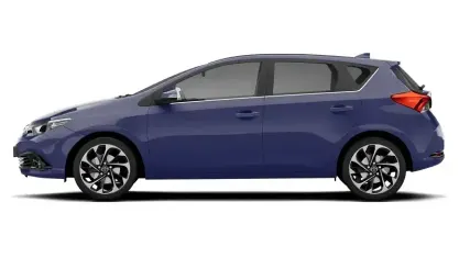 Used Toyota Auris Hybrid 136 HP (100 kW) 2016 Blue Hatchback